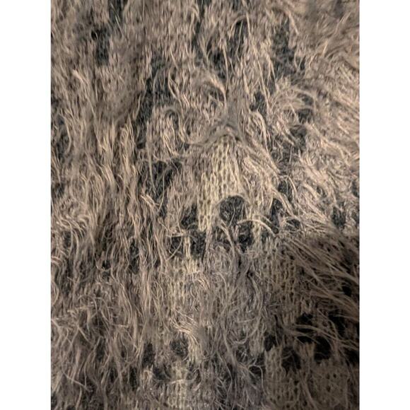 Eddie Bauer Long‎ Cardigan Womens M Grey Fuzzy Warm Cozy Winter Pockets - Picture 5 of 9